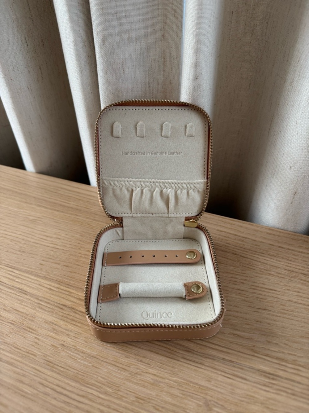 Quince Leather Jewelry Travel Case Small